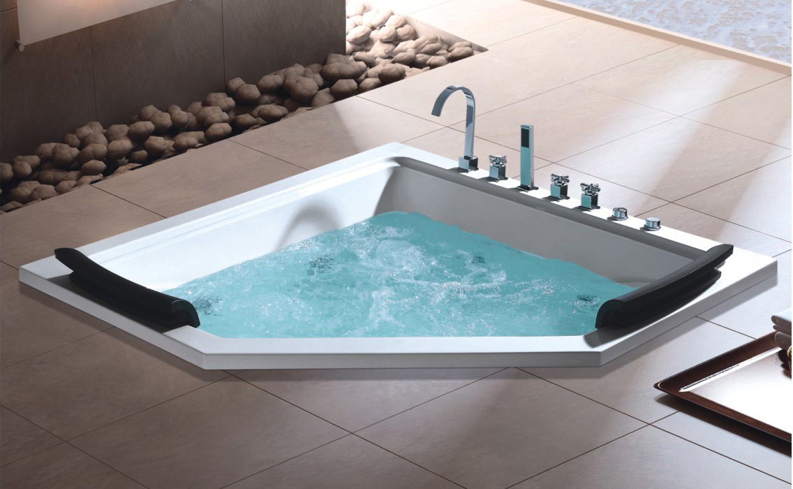 diamond shape massage function can add a TV with wifi and bubble bath